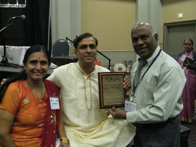 Award to Dr. Maddiwar 2