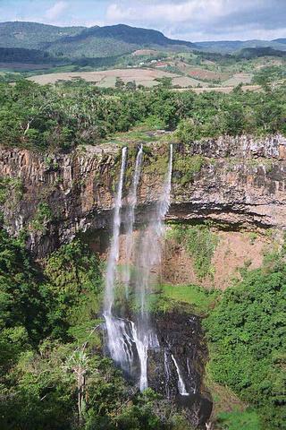 Mauritius-WaterFall